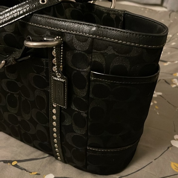 Vintage style Coach tote - Picture 2 of 4